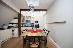 Hampstead Enjoy the Exclusive Atmosphere