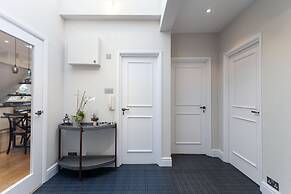 Hampstead Enjoy the Exclusive Atmosphere