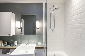 Hampstead Enjoy the Exclusive Atmosphere