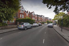 Hampstead Enjoy the Exclusive Atmosphere