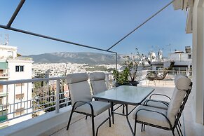 UPSTREET Elegant Luminous 3BD Apt-Kolonaki