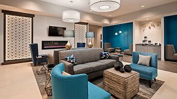 Best Western Plus Parkside Inn & Suites