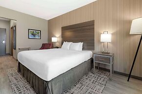 Best Western Plus LaCrescent / LaCrosse