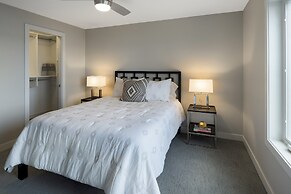 Lakefront Luxury