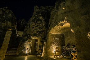 Cappadocia Ennar Cave Swimming Pool Hot & SPA