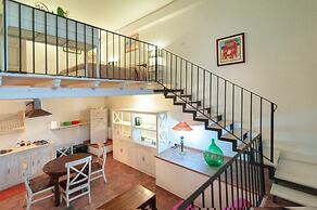 Lounge of the Barons at Sit