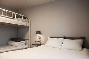 Bed Radio Dongmoon - Hostel