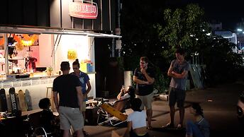 Bed Radio Dongmoon - Hostel