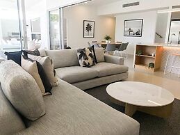 Fat Frog Beach Houses