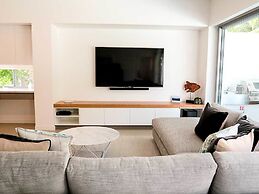 Fat Frog Beach Houses