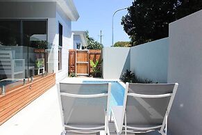 Fat Frog Beach Houses