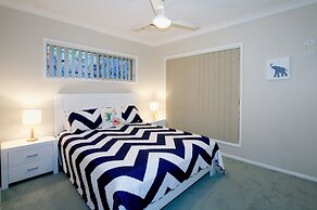 Anaheim Entertainer Deluxe