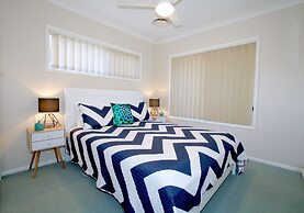 Anaheim Entertainer Deluxe