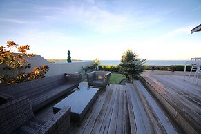 Coastal Home with Admire Lovely Sea View