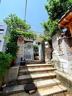 SG Tailored Serviced Home 5min walk from metro