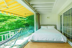 SG Tailored Serviced Home 5min walk from metro