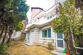 SG Tailored Serviced Home 5min walk from metro