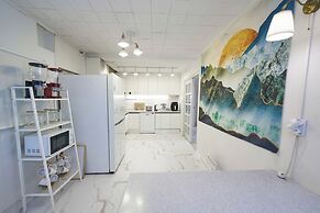 SG Tailored Serviced Home 5min walk from metro