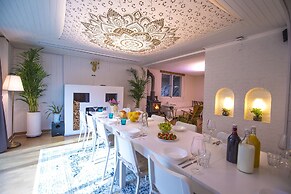 SG Tailored Serviced Home 5min walk from metro