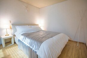 SG Tailored Serviced Home 5min walk from metro