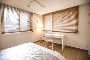 SG Tailored Serviced Home 5min walk from metro