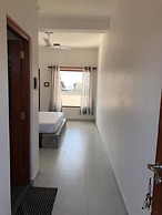 Dasu's Restaurant & Villa