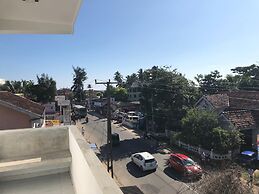 Dasu's Restaurant & Villa