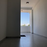 Dasu's Restaurant & Villa