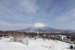 Hinode Hills Niseko Village