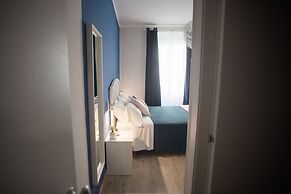 6thLand - Rent Rooms  La Spezia