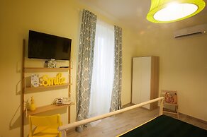 6thLand - Rent Rooms  La Spezia
