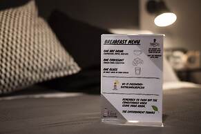 6thLand - Rent Rooms  La Spezia