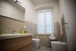 6thLand - Rent Rooms  La Spezia