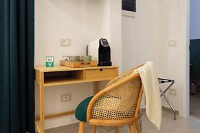 6thLand - Rent Rooms  La Spezia