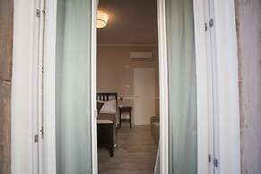 6thLand - Rent Rooms  La Spezia