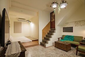 GOIN Old House & Bar