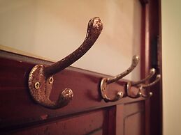 GOIN Old House & Bar