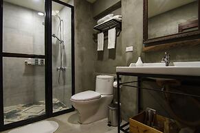 GOIN Old House & Bar