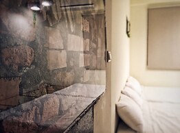 GOIN Old House & Bar