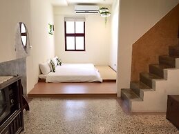 GOIN Old House & Bar