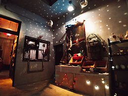 GOIN Old House & Bar