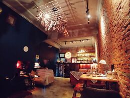 GOIN Old House & Bar