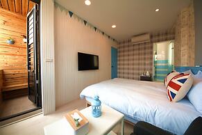 Camouflage Guest House