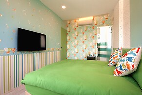 Camouflage Guest House