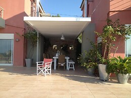 Beautiful Villa for 10 - Private Pool