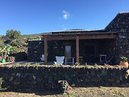 Dammusi Sciuvechi Resort