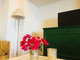 Dammusi Sciuvechi Resort