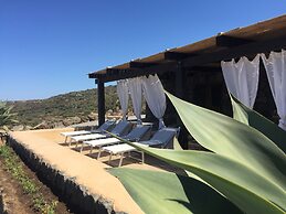 Dammusi Sciuvechi Resort