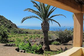 Dammusi Sciuvechi Resort