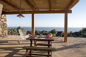 Dammusi Sciuvechi Resort